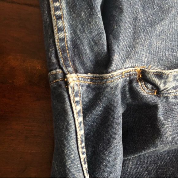 Wrangler for women straight leg mom jeans 10 x 29/med wash/12 in rise/7 in zip - Picture 4 of 14